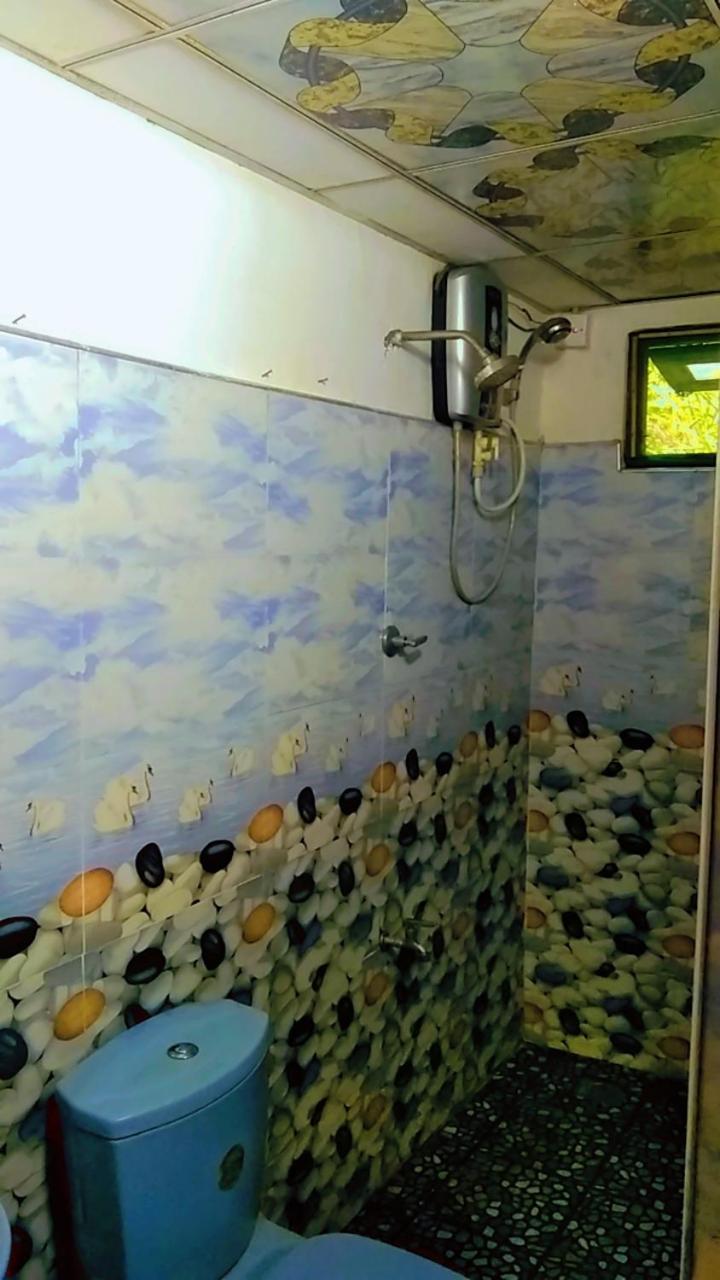 Ella Kumi Hostel Esterno foto